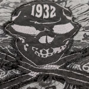Black skull shirt - Cotton - Old Navy Premium Nwot